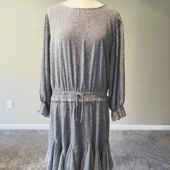 Jodifl Dresses | Jodifl Blue-Grey and White Ruffle Tail Midi Peasant Dress (Size 3X) | Color: Blue/Gray | Size: 3X | Doctorkdk70'S Closet